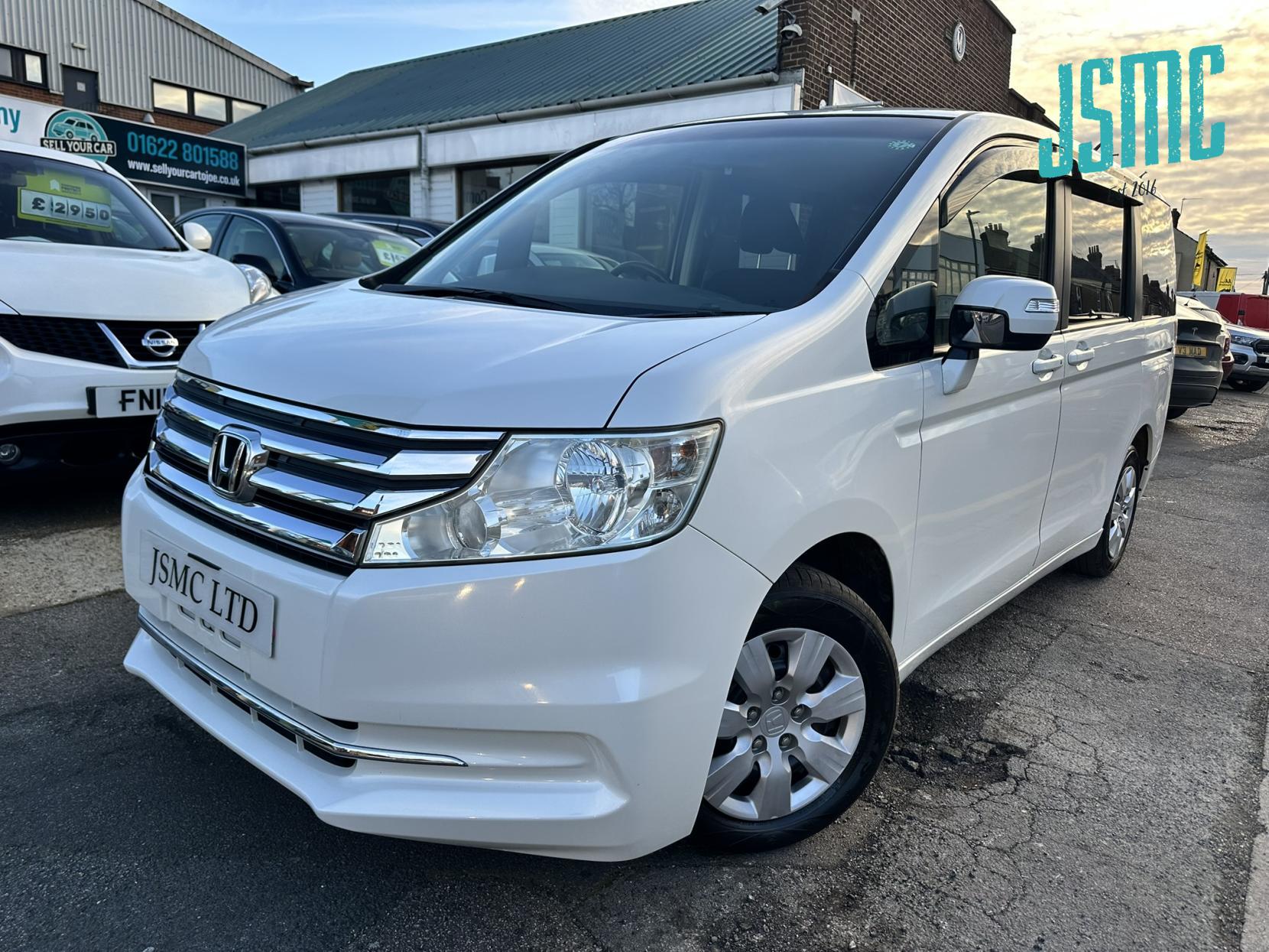 Honda Stepwagon G COMFORT SEL, Automatic, 8 Seater, petrol. 