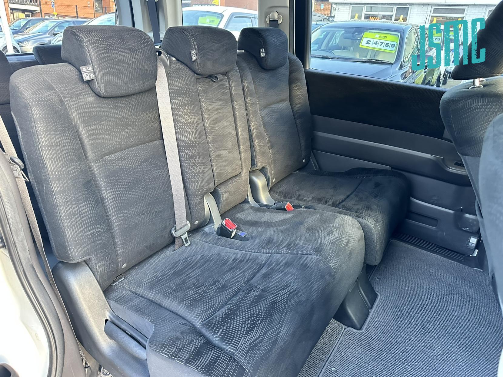 Honda Stepwagon G COMFORT SEL, Automatic, 8 Seater, petrol. 