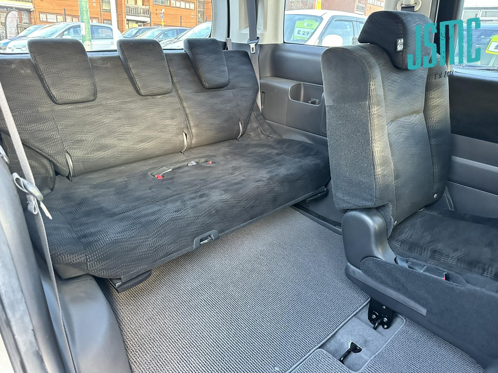 Honda Stepwagon G COMFORT SEL, Automatic, 8 Seater, petrol. 