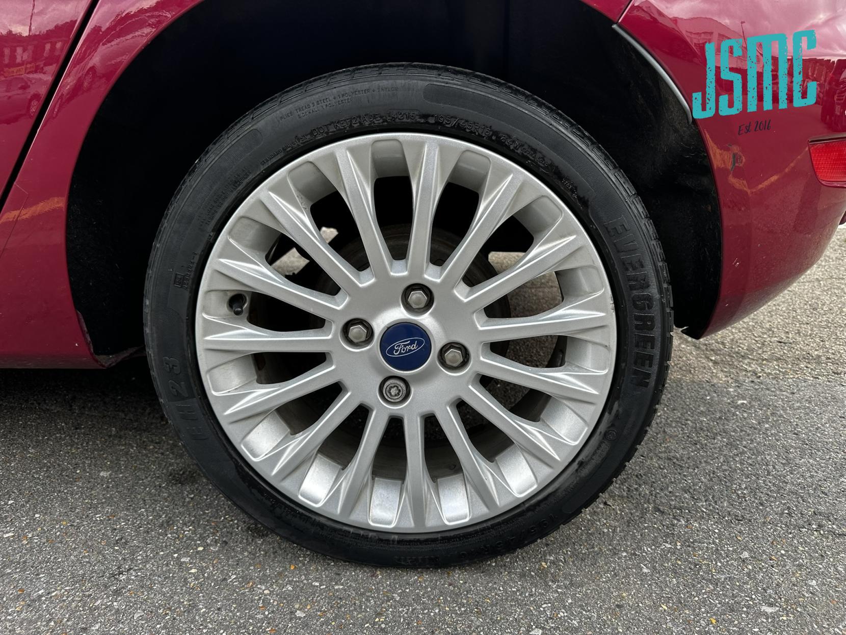 Ford Fiesta 1.4 Titanium Hatchback 5dr Petrol Manual (133 g/km, 94 bhp)