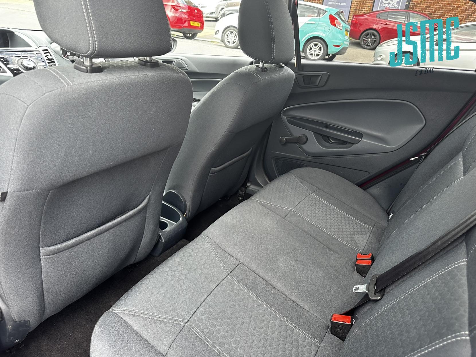 Ford Fiesta 1.4 Titanium Hatchback 5dr Petrol Manual (133 g/km, 94 bhp)