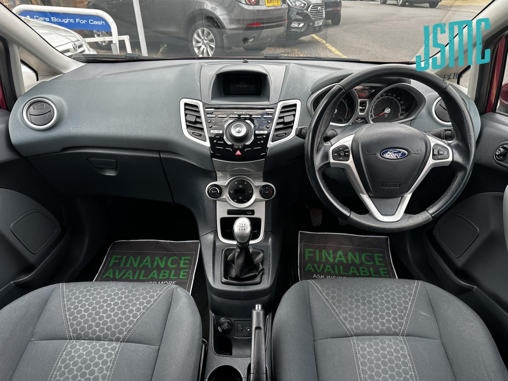 Ford Fiesta 1.4 Titanium Hatchback 5dr Petrol Manual (133 g/km, 94 bhp)