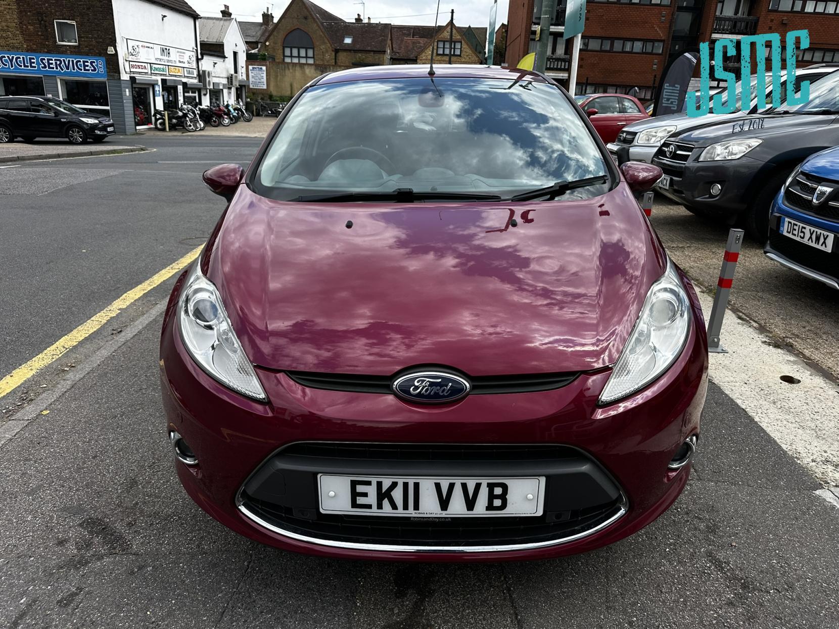 Ford Fiesta 1.4 Titanium Hatchback 5dr Petrol Manual (133 g/km, 94 bhp)