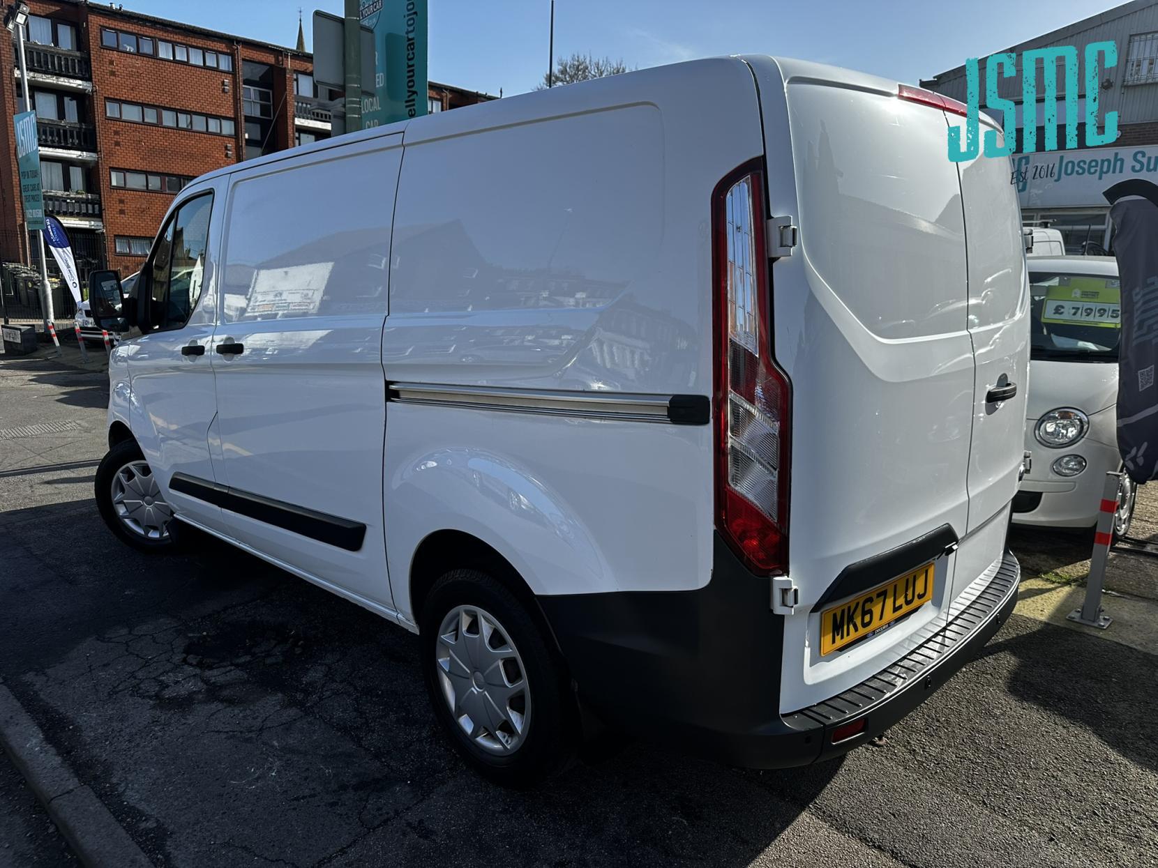 Ford Transit Custom 2.0 TDCi 340 Trend Panel Van 5dr Diesel Manual L1 H1 (166 g/km, 128 bhp)