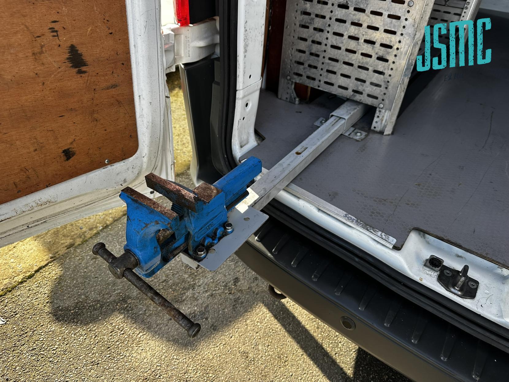 Ford Transit Custom 2.0 TDCi 340 Trend Panel Van 5dr Diesel Manual L1 H1 (166 g/km, 128 bhp)