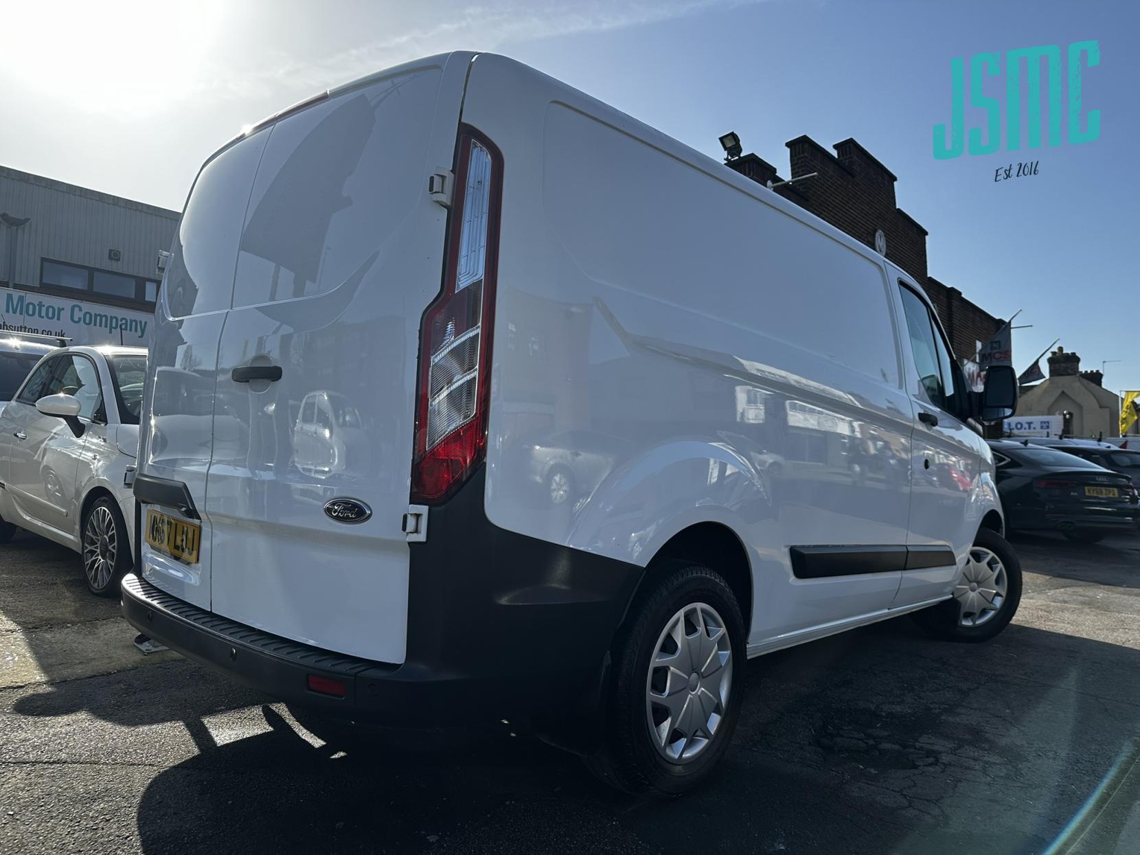 Ford Transit Custom 2.0 TDCi 340 Trend Panel Van 5dr Diesel Manual L1 H1 (166 g/km, 128 bhp)