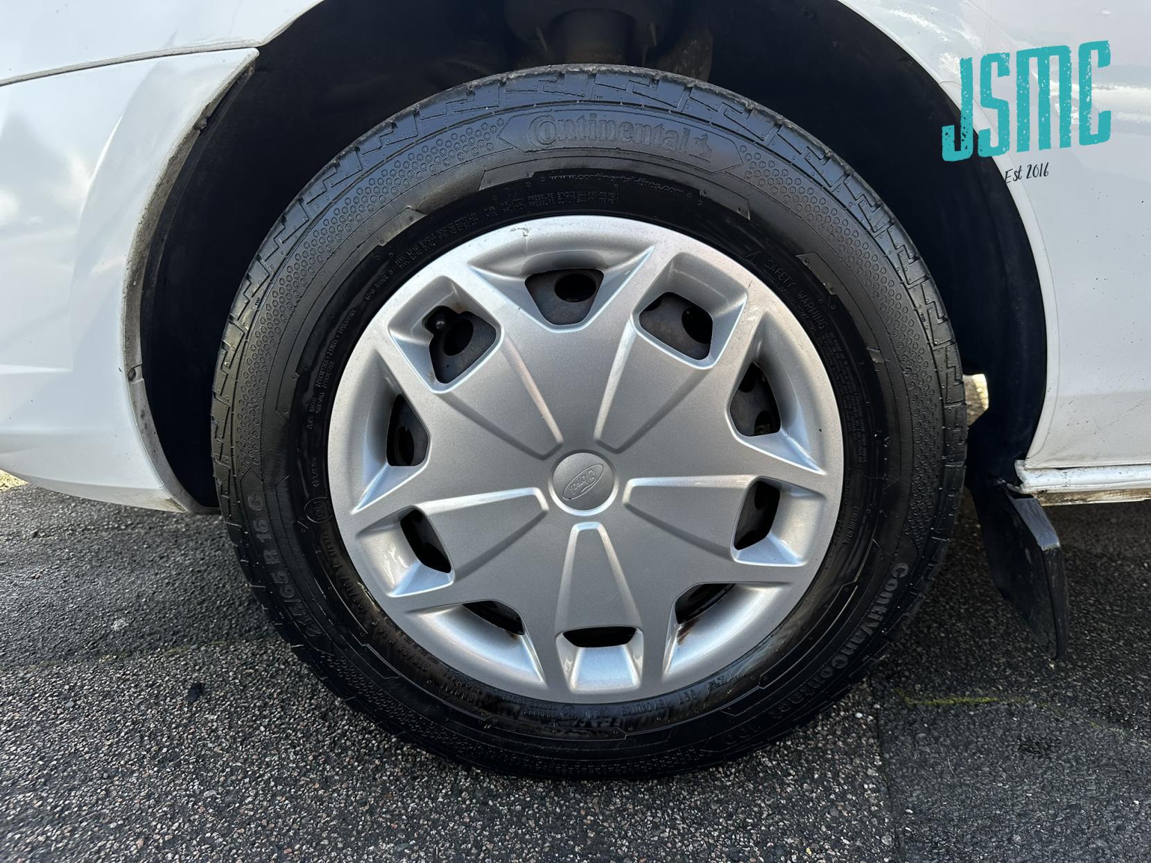 Ford Transit Custom 2.0 TDCi 340 Trend Panel Van 5dr Diesel Manual L1 H1 (166 g/km, 128 bhp)