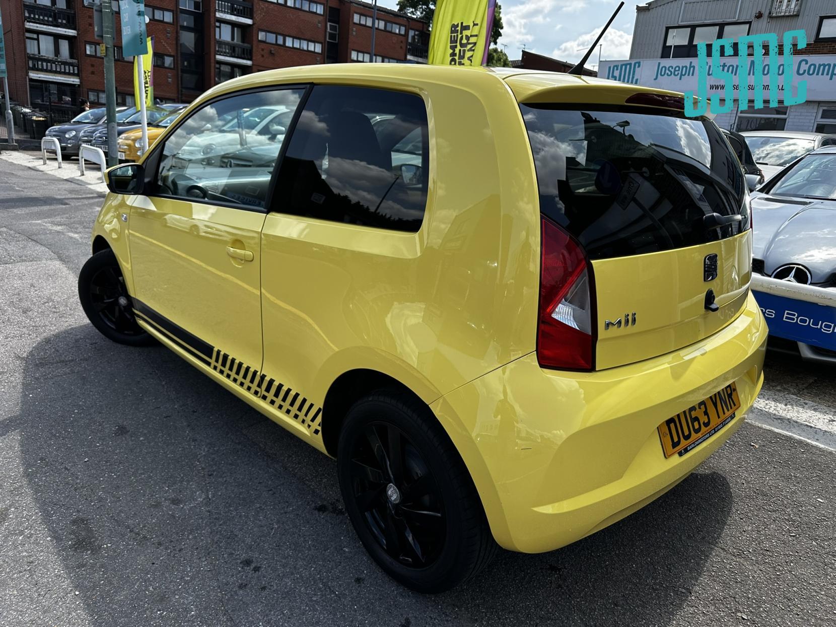 SEAT Mii 1.0 12v Sport Hatchback 3dr Petrol Manual Euro 5 (75 ps)