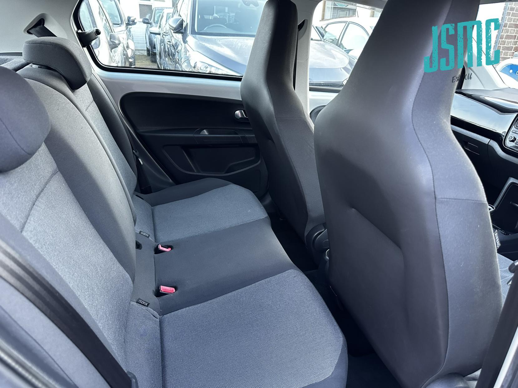 Volkswagen up! 1.0 Move up! Hatchback 5dr Petrol ASG Euro 5 (60 ps)