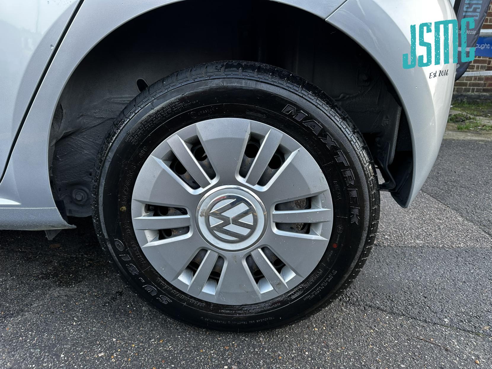 Volkswagen up! 1.0 Move up! Hatchback 5dr Petrol ASG Euro 5 (60 ps)