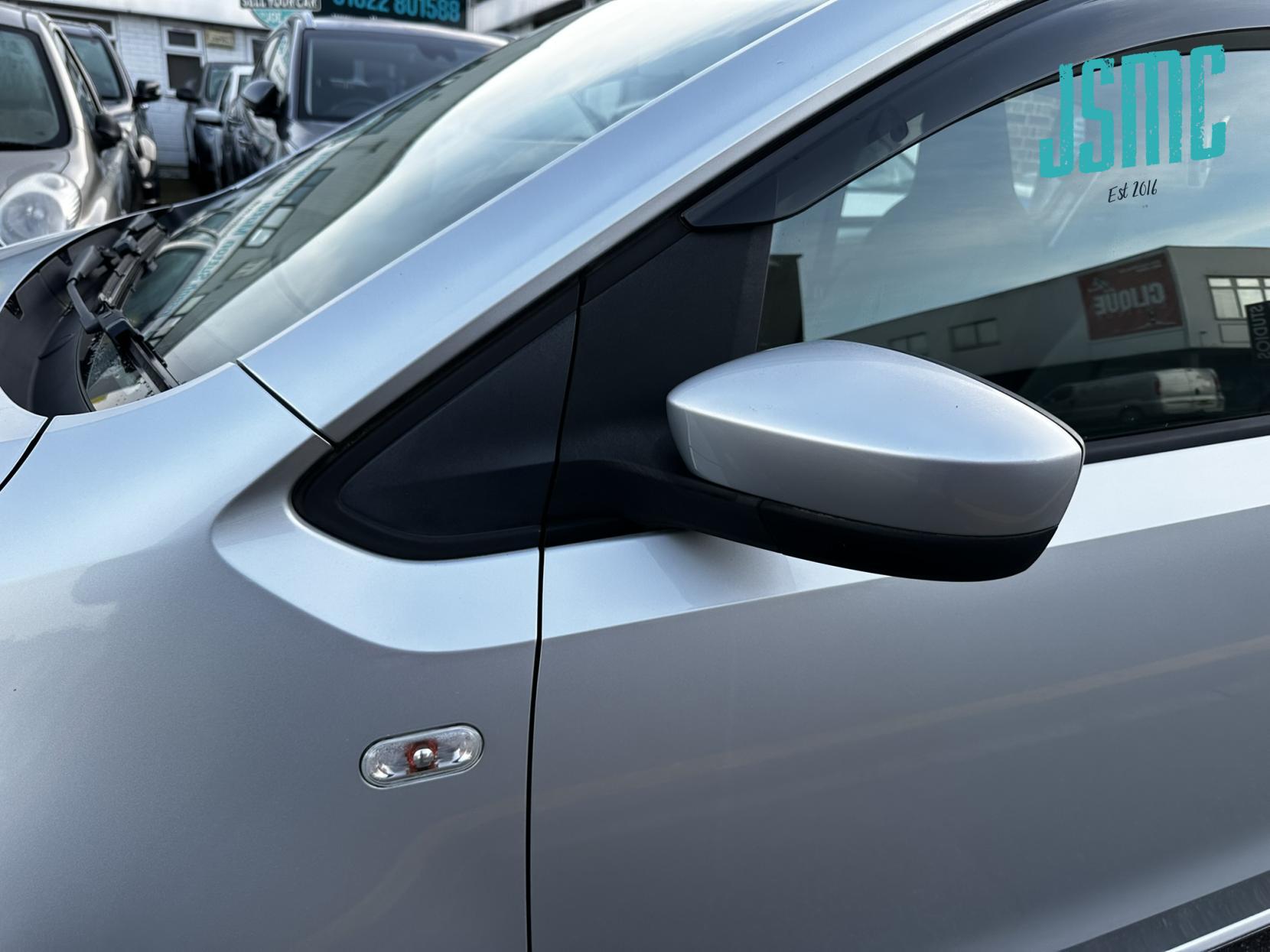 Volkswagen up! 1.0 Move up! Hatchback 5dr Petrol ASG Euro 5 (60 ps)