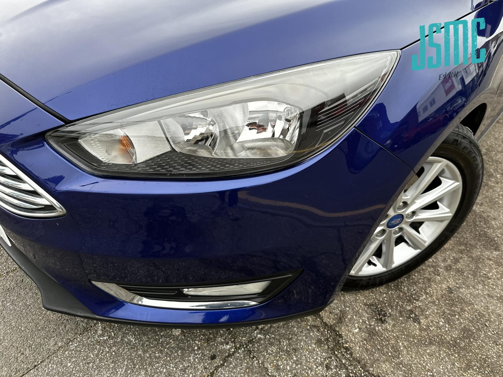 Ford Focus 1.6 TDCi Titanium Hatchback 5dr Diesel Manual Euro 5 (s/s) (115 ps)