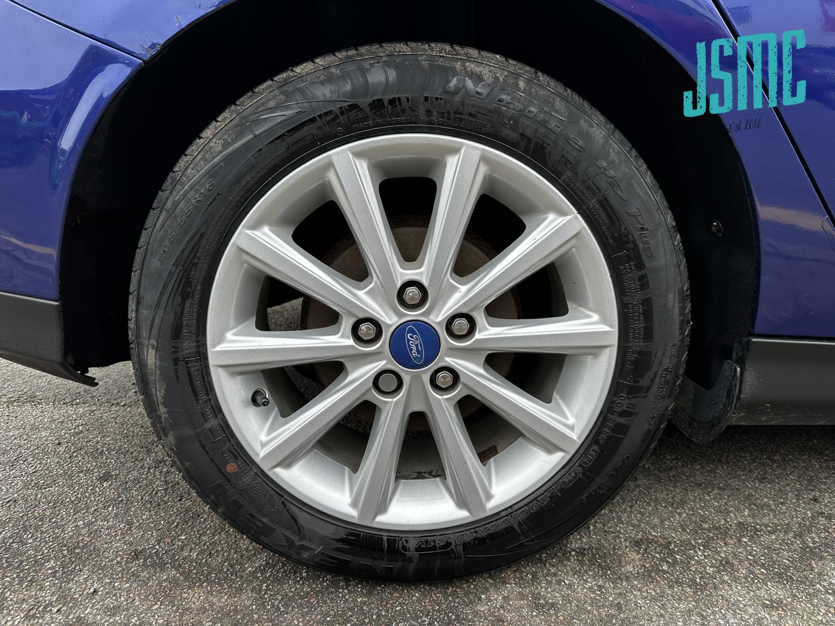 Ford Focus 1.6 TDCi Titanium Hatchback 5dr Diesel Manual Euro 5 (s/s) (115 ps)