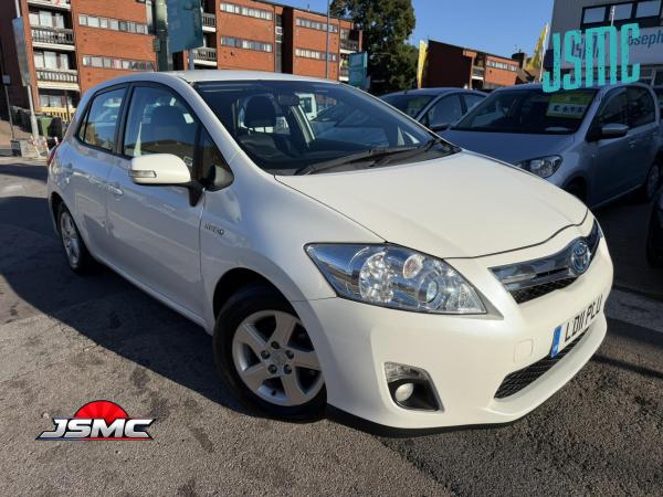 Toyota Auris 1.8 VVT-h T4 Hatchback 5dr Petrol Hybrid CVT Euro 5 (s/s) (136 ps)