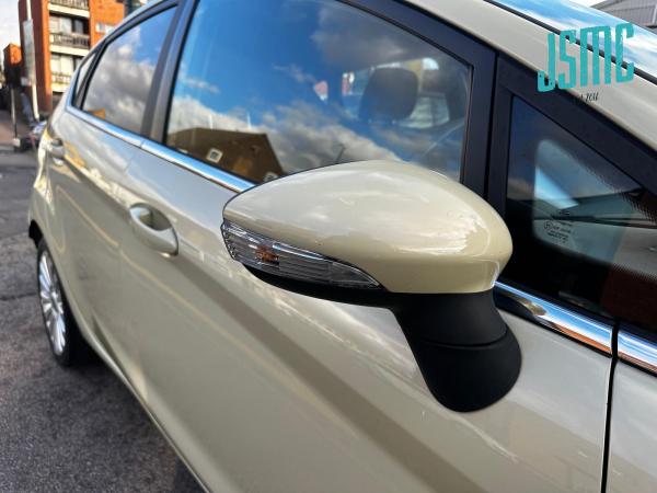 Ford Fiesta 1.4 Titanium Hatchback 5dr Petrol Automatic (154 g/km, 94 bhp)