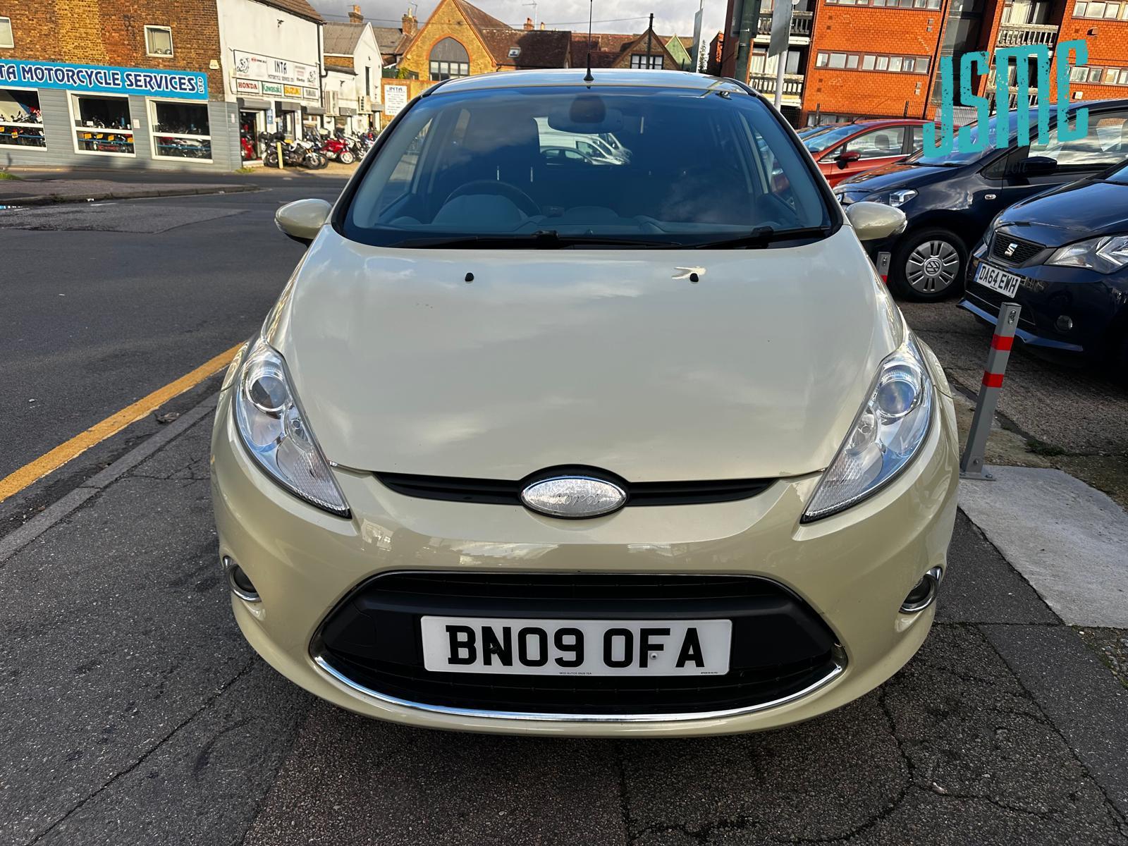 Ford Fiesta 1.4 Titanium Hatchback 5dr Petrol Automatic (154 g/km, 94 bhp)