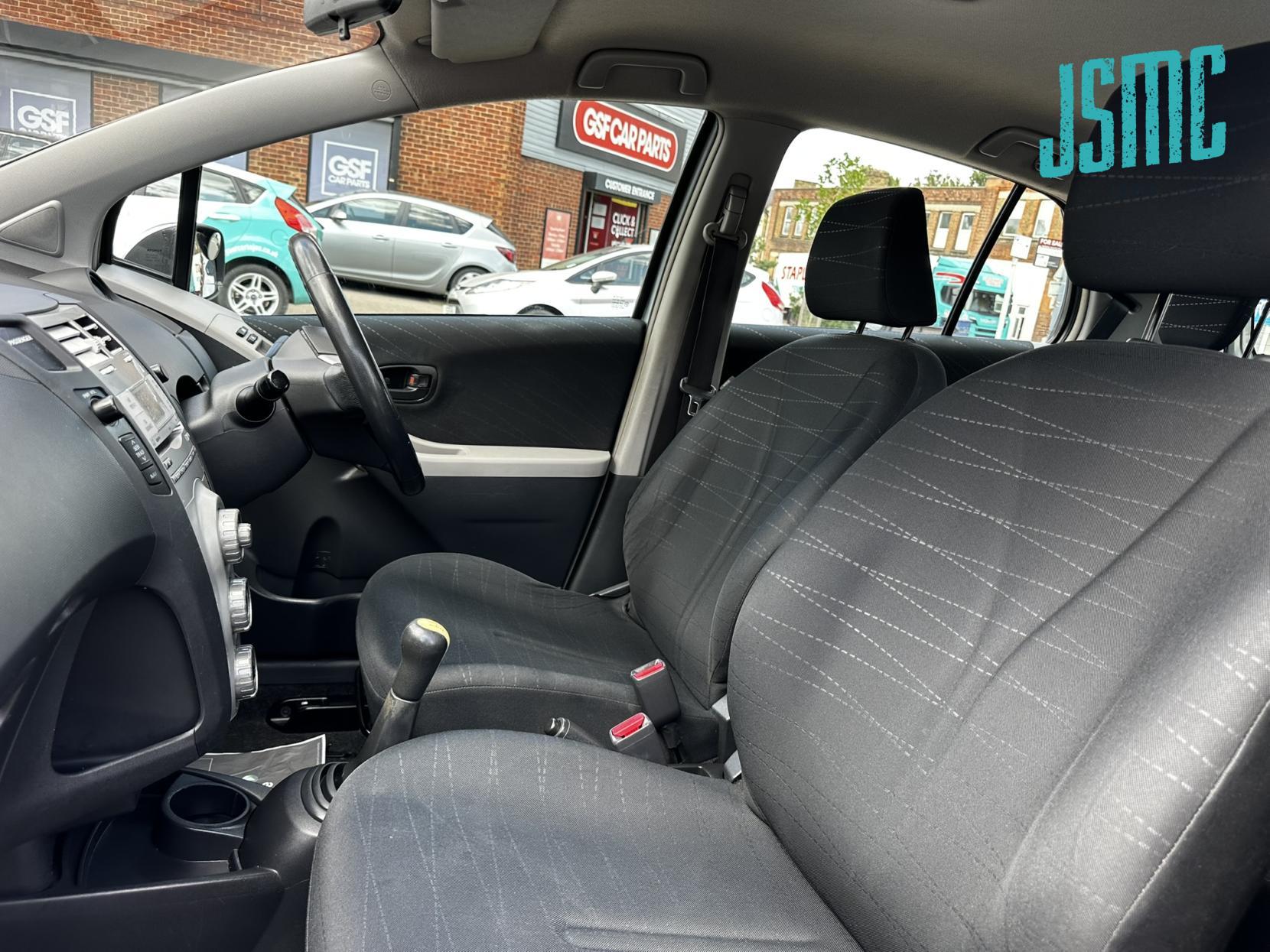 Toyota Yaris 1.0 VVT-i T3 Hatchback 5dr Petrol Manual (127 g/km, 67 bhp)