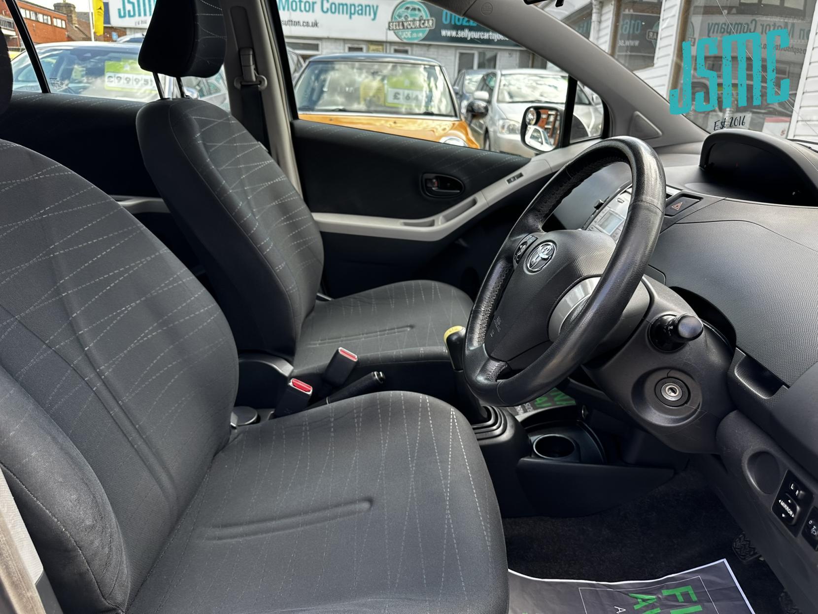 Toyota Yaris 1.0 VVT-i T3 Hatchback 5dr Petrol Manual (127 g/km, 67 bhp)