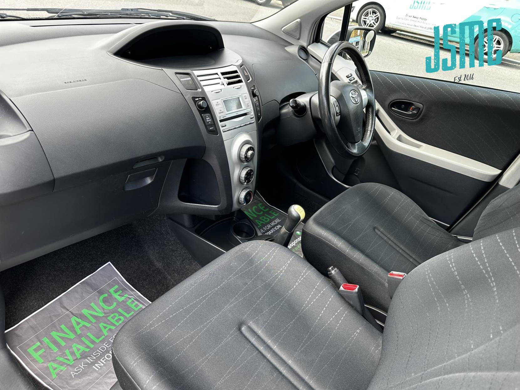 Toyota Yaris 1.0 VVT-i T3 Hatchback 5dr Petrol Manual (127 g/km, 67 bhp)