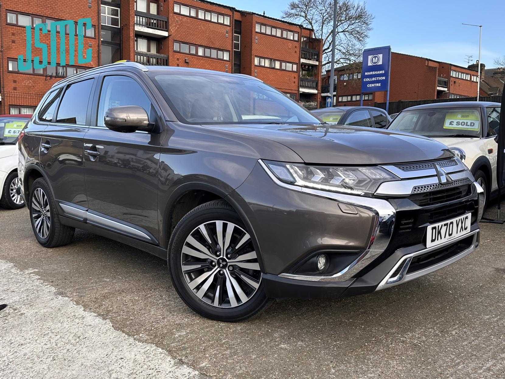 Mitsubishi Outlander 2.0 MIVEC Exceed SUV 5dr Petrol CVT 4WD Euro 6 (s/s) (150 ps)