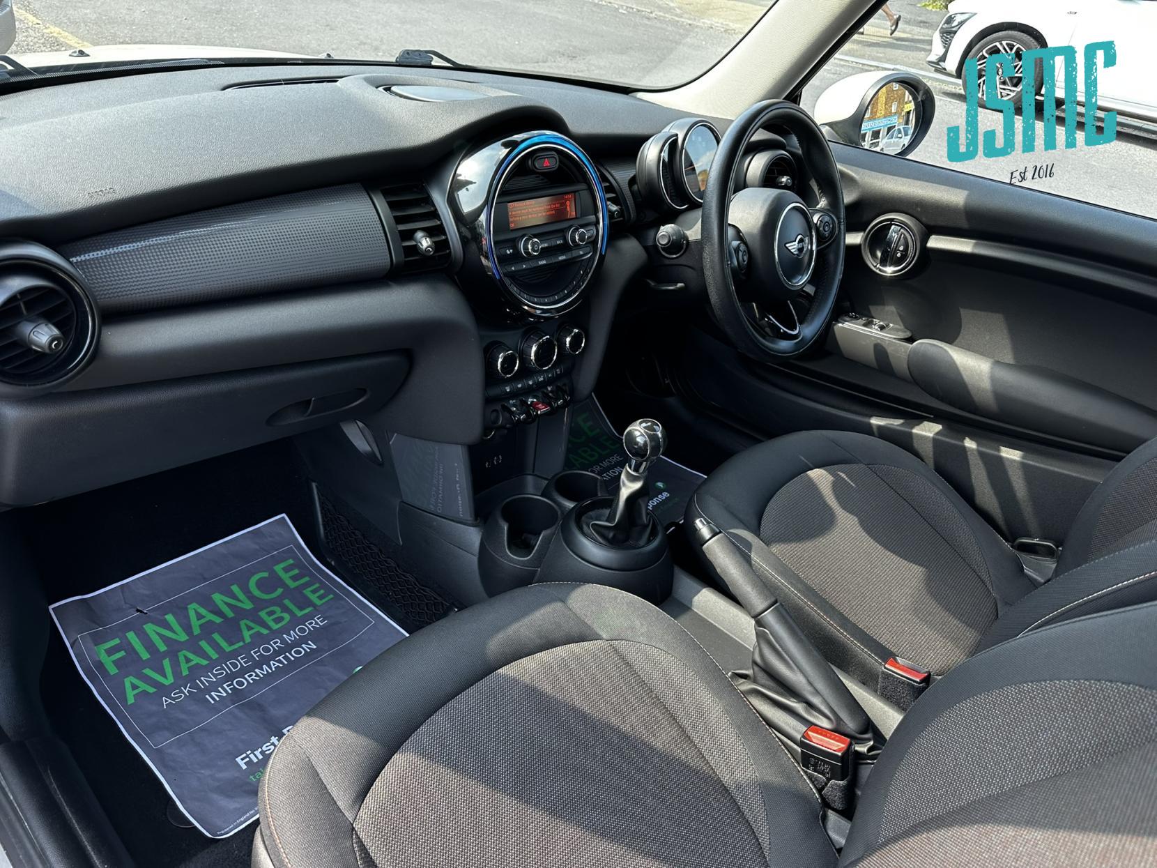 MINI Hatch 1.2 One Hatchback 3dr Petrol Manual Euro 6 (s/s) (102 ps)