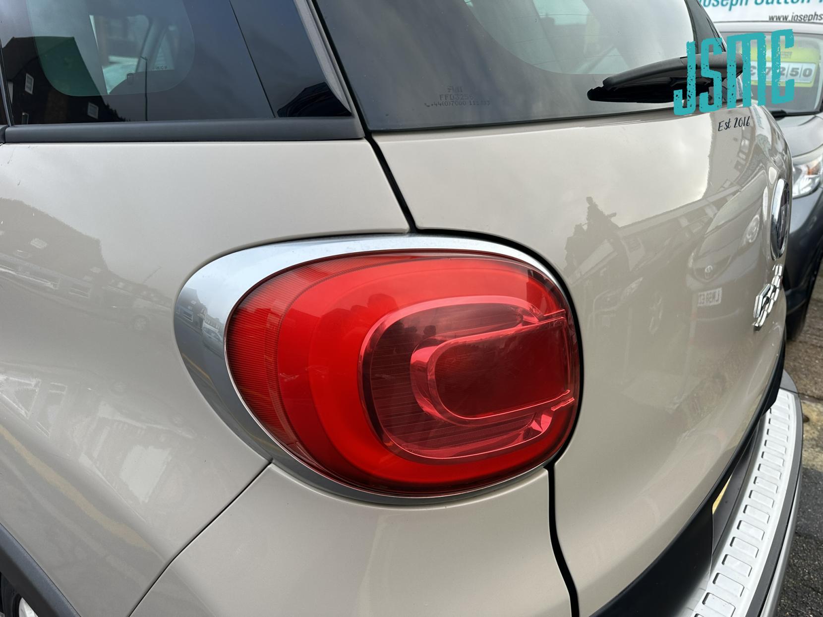 Fiat 500L 0.9 TwinAir Trekking MPV 5dr Petrol Manual Euro 6 (s/s) (105 ps)