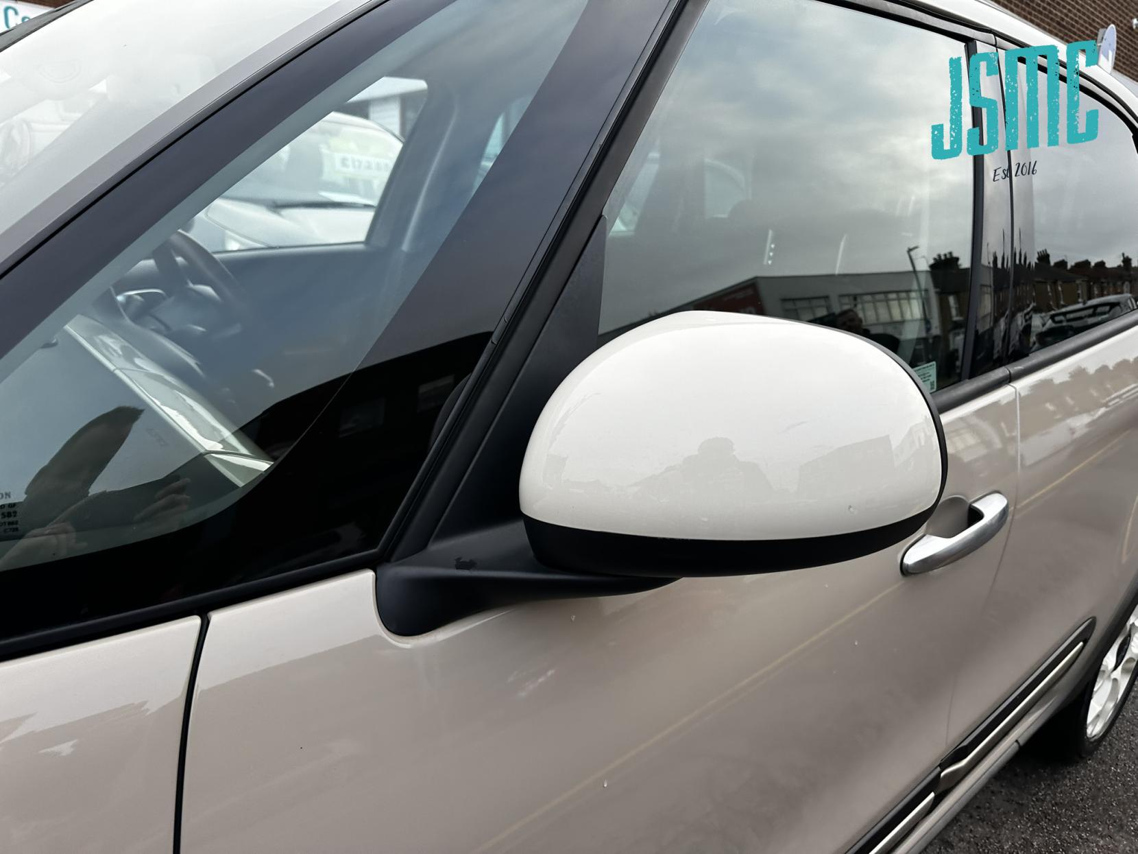 Fiat 500L 0.9 TwinAir Trekking MPV 5dr Petrol Manual Euro 6 (s/s) (105 ps)