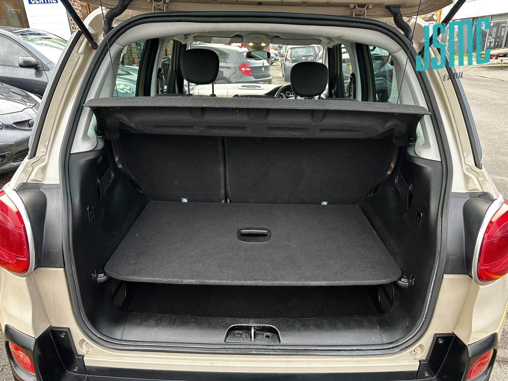 Fiat 500L 0.9 TwinAir Trekking MPV 5dr Petrol Manual Euro 6 (s/s) (105 ps)