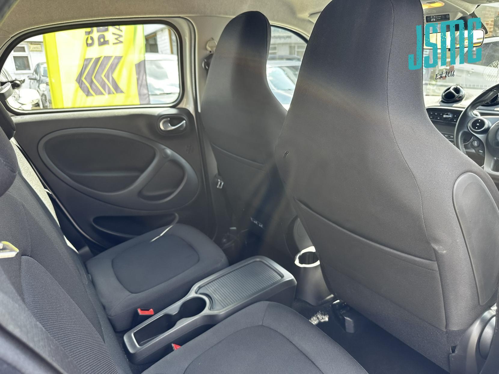 Smart forfour 0.9T Passion Hatchback 5dr Petrol Manual Euro 6 (s/s) (90 ps)