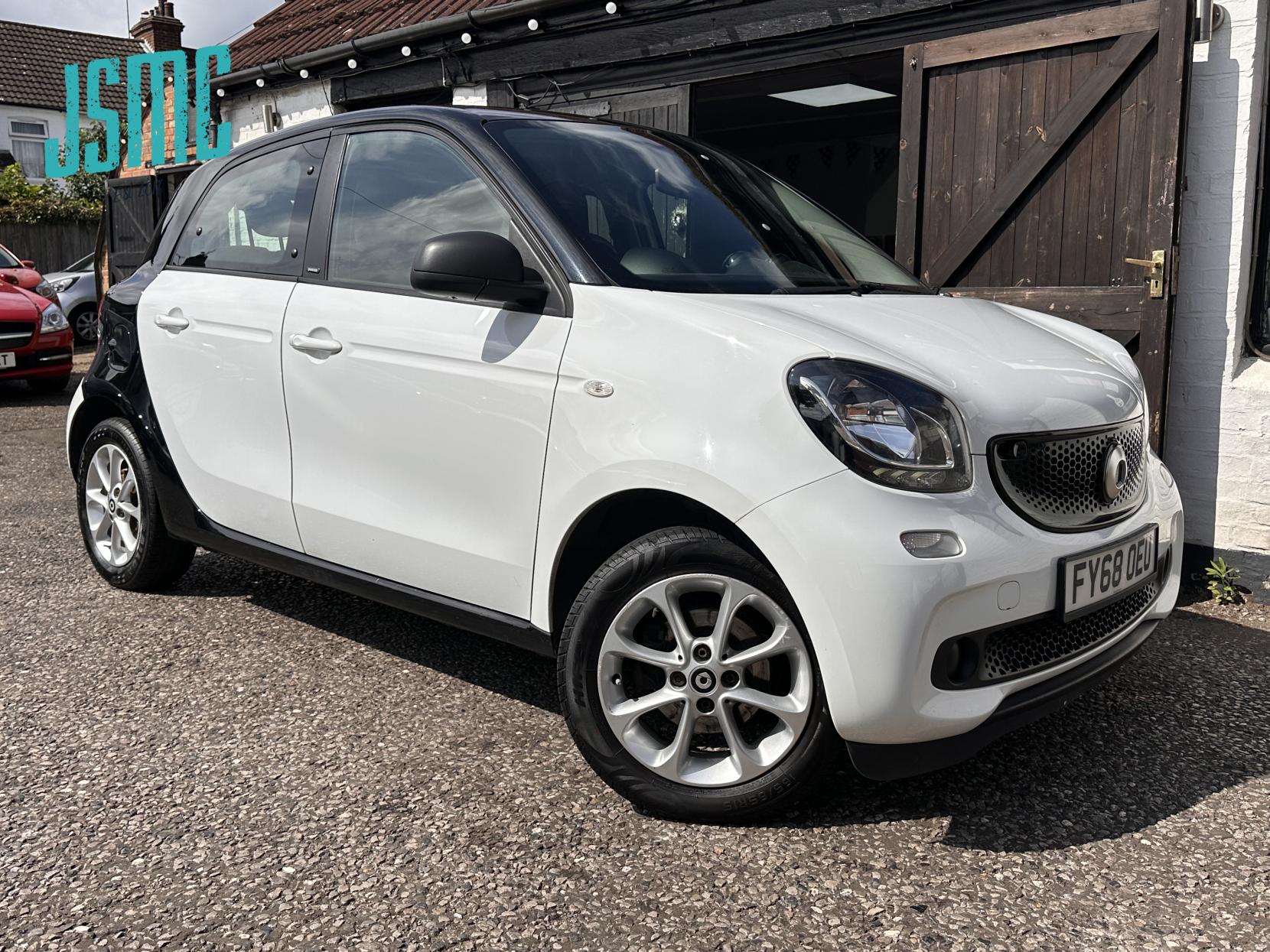 Smart forfour 0.9T Passion Hatchback 5dr Petrol Manual Euro 6 (s/s) (90 ps)