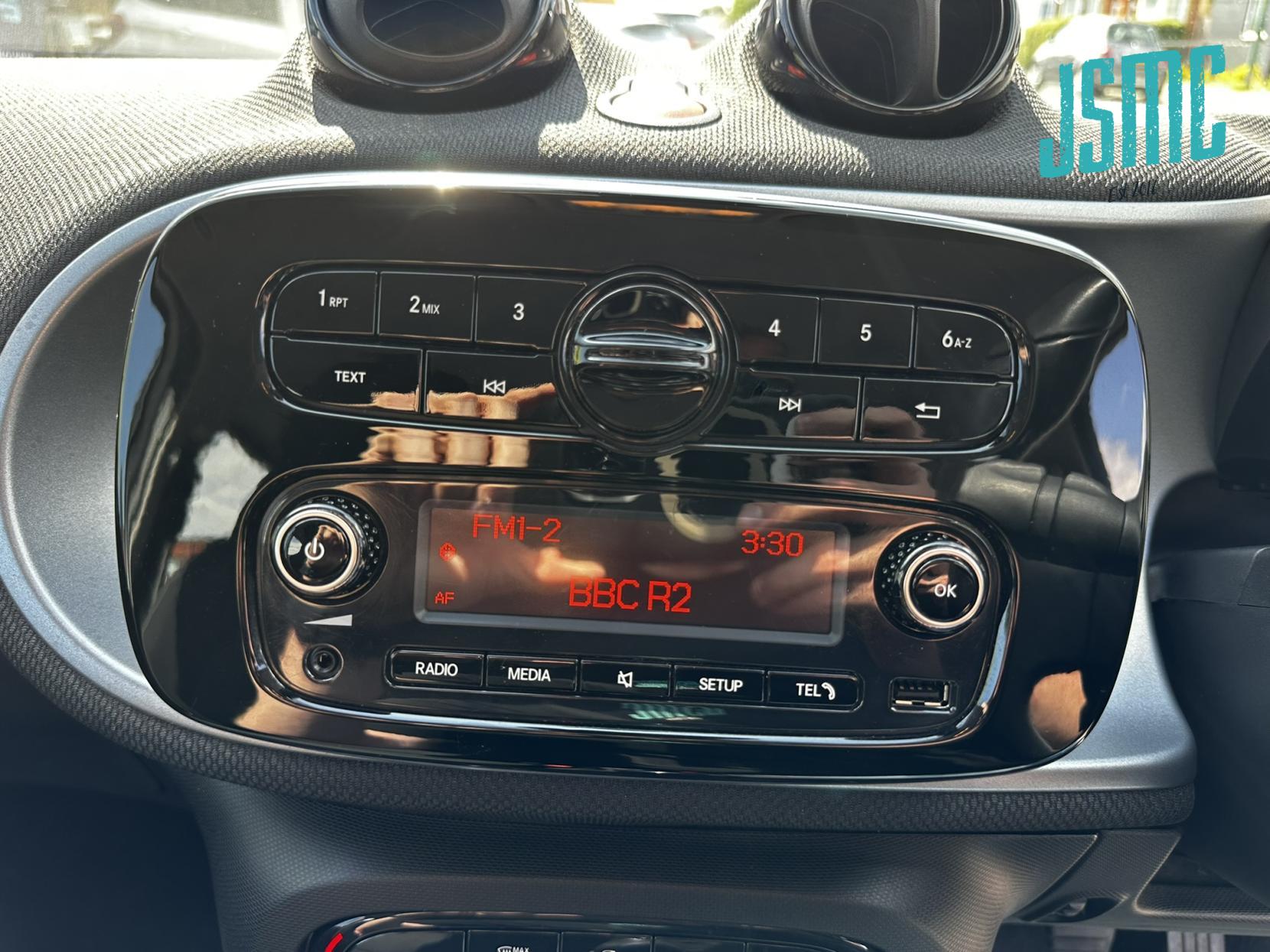 Smart forfour 0.9T Passion Hatchback 5dr Petrol Manual Euro 6 (s/s) (90 ps)