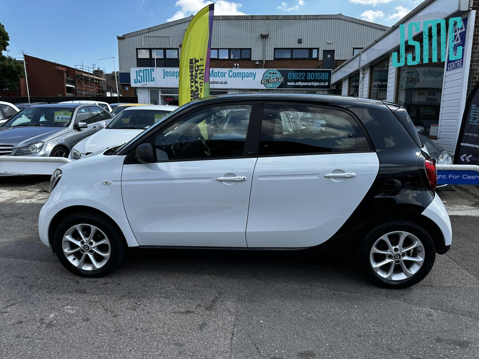 Smart forfour 0.9T Passion Hatchback 5dr Petrol Manual Euro 6 (s/s) (90 ps)