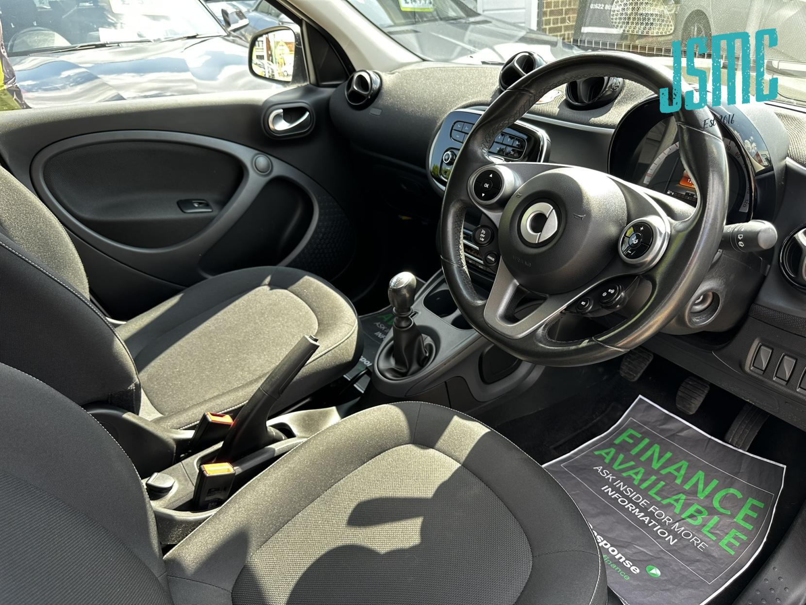 Smart forfour 0.9T Passion Hatchback 5dr Petrol Manual Euro 6 (s/s) (90 ps)