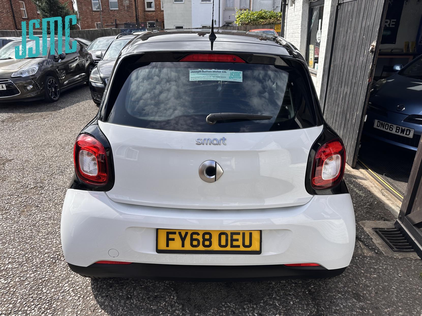 Smart forfour 0.9T Passion Hatchback 5dr Petrol Manual Euro 6 (s/s) (90 ps)