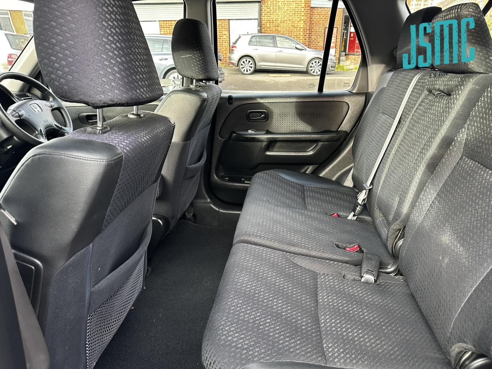 Honda CR-V 2.0 i-VTEC SE Sport SUV 5dr Petrol Automatic (220 g/km, 148 bhp)