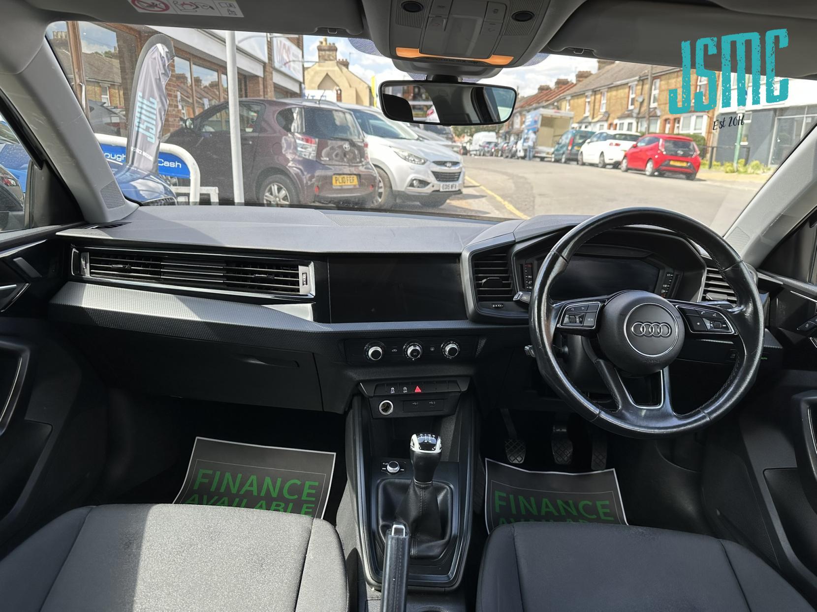 Audi A1 1.0 TFSI 25 Technik Sportback 5dr Petrol Manual Euro 6 (s/s) (95 ps)