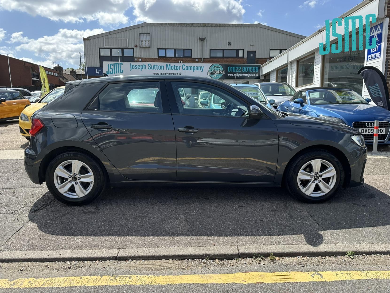 Audi A1 1.0 TFSI 25 Technik Sportback 5dr Petrol Manual Euro 6 (s/s) (95 ps)