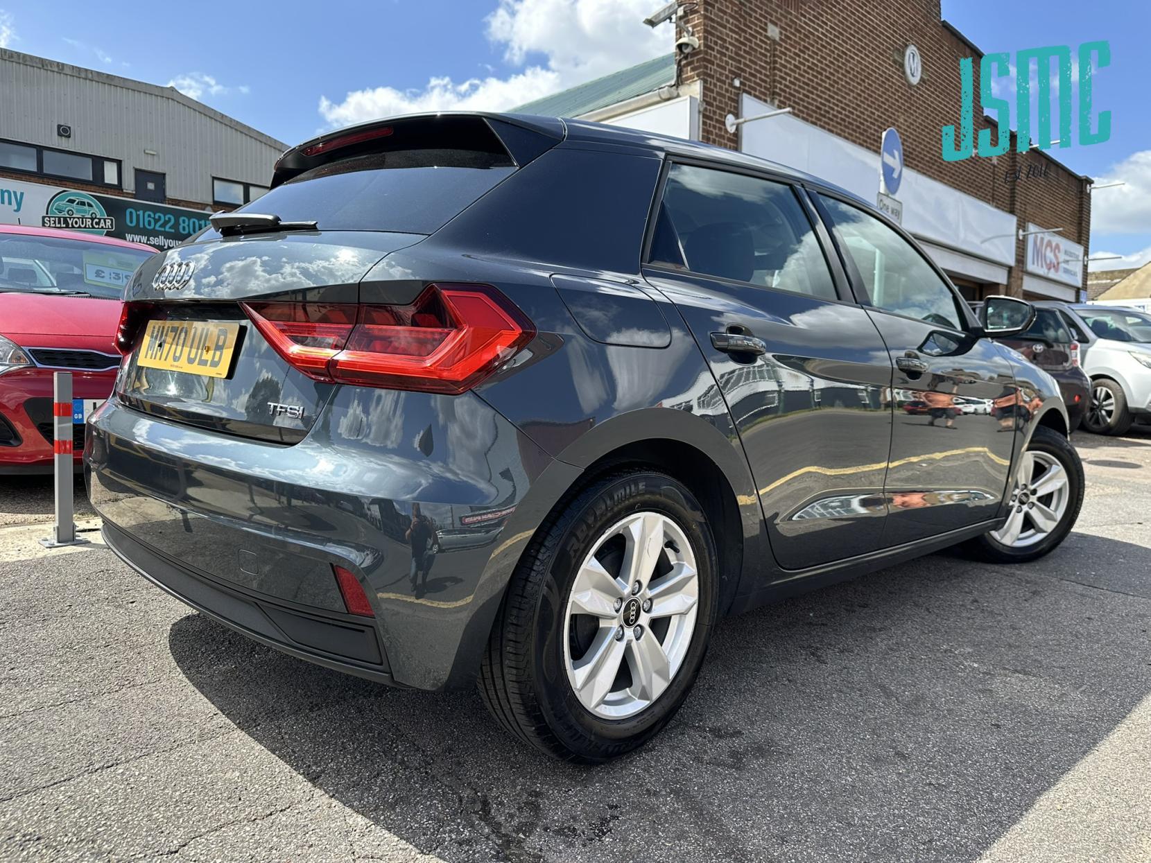 Audi A1 1.0 TFSI 25 Technik Sportback 5dr Petrol Manual Euro 6 (s/s) (95 ps)
