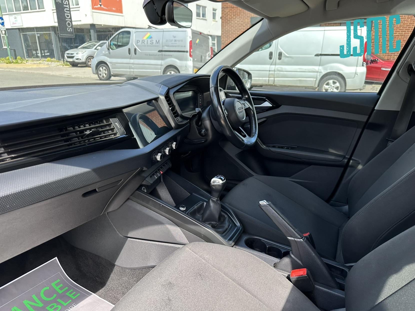 Audi A1 1.0 TFSI 25 Technik Sportback 5dr Petrol Manual Euro 6 (s/s) (95 ps)