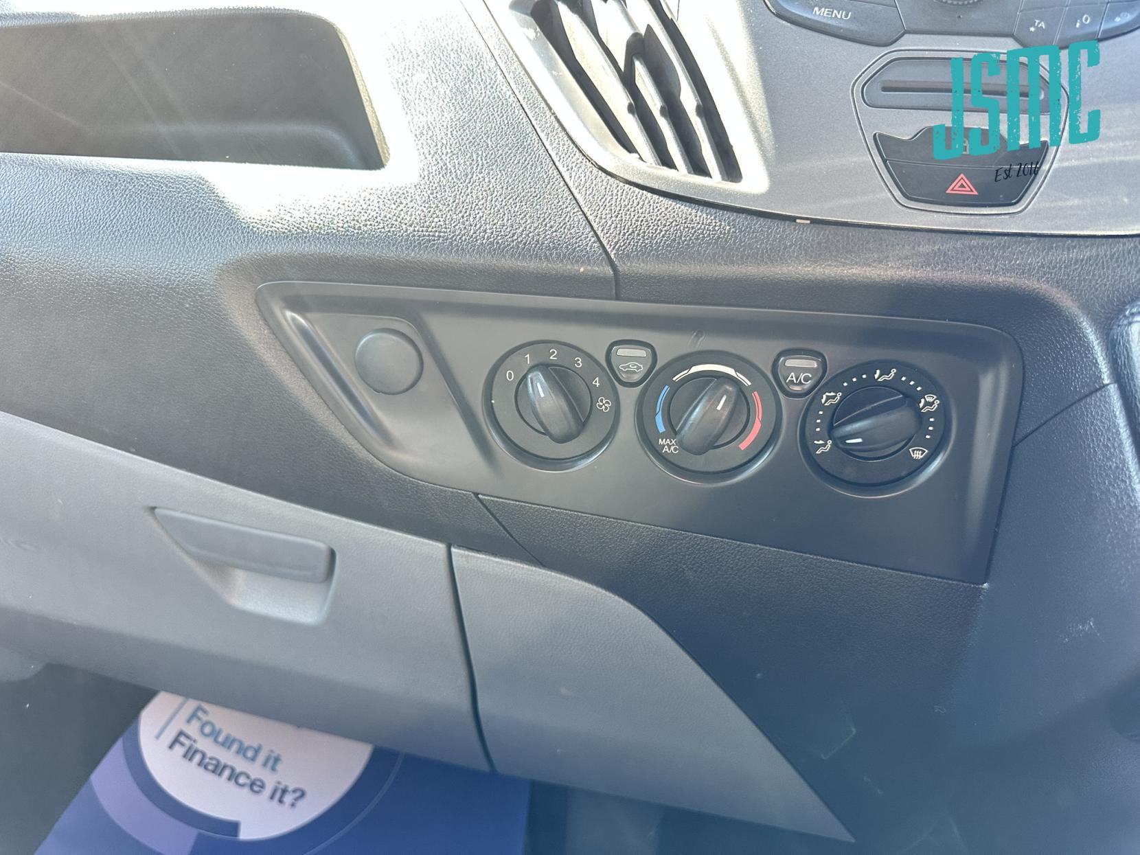 Ford Transit Custom 2.0 TDCi 340 Panel Van 5dr Diesel Manual L1 H1 (172 g/km, 128 bhp)