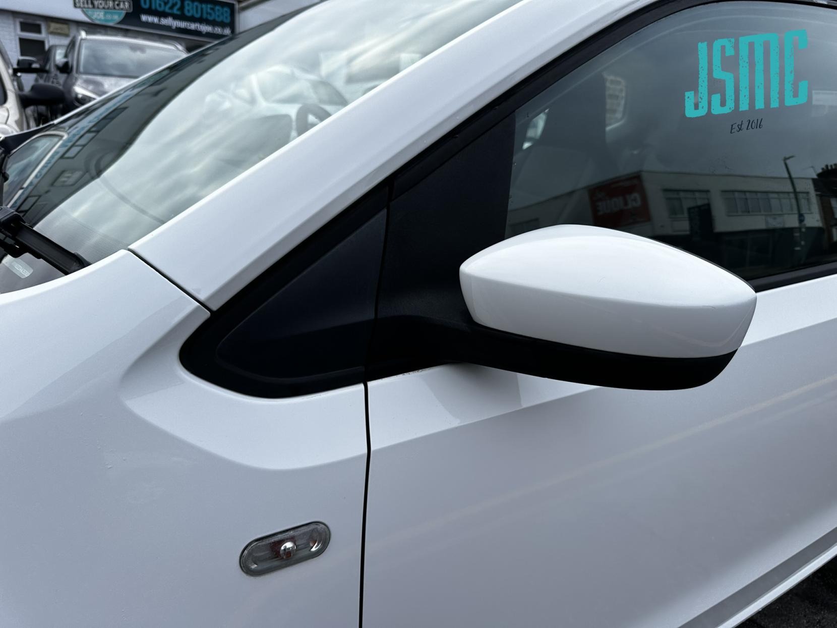 Volkswagen up! 1.0 Move up! Hatchback 3dr Petrol ASG Euro 5 (60 ps)