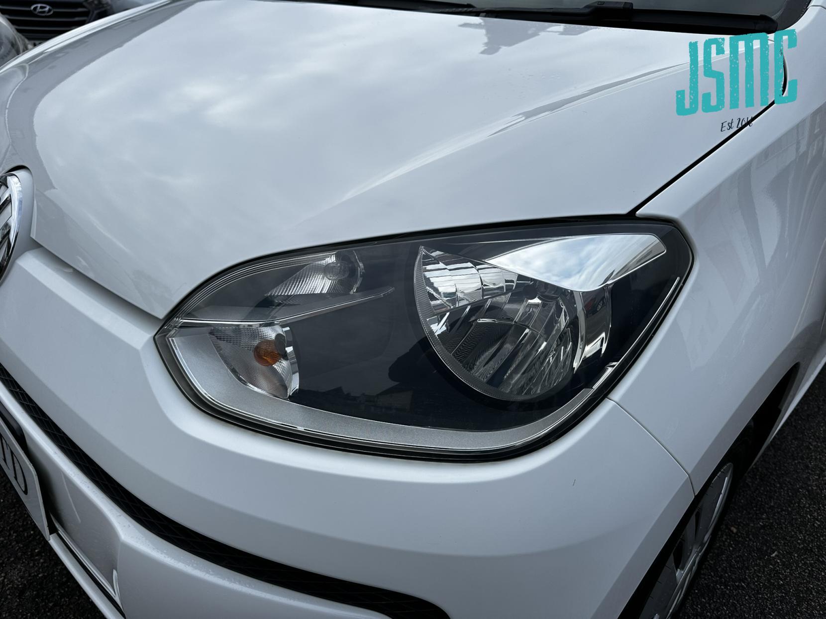 Volkswagen up! 1.0 Move up! Hatchback 3dr Petrol ASG Euro 5 (60 ps)