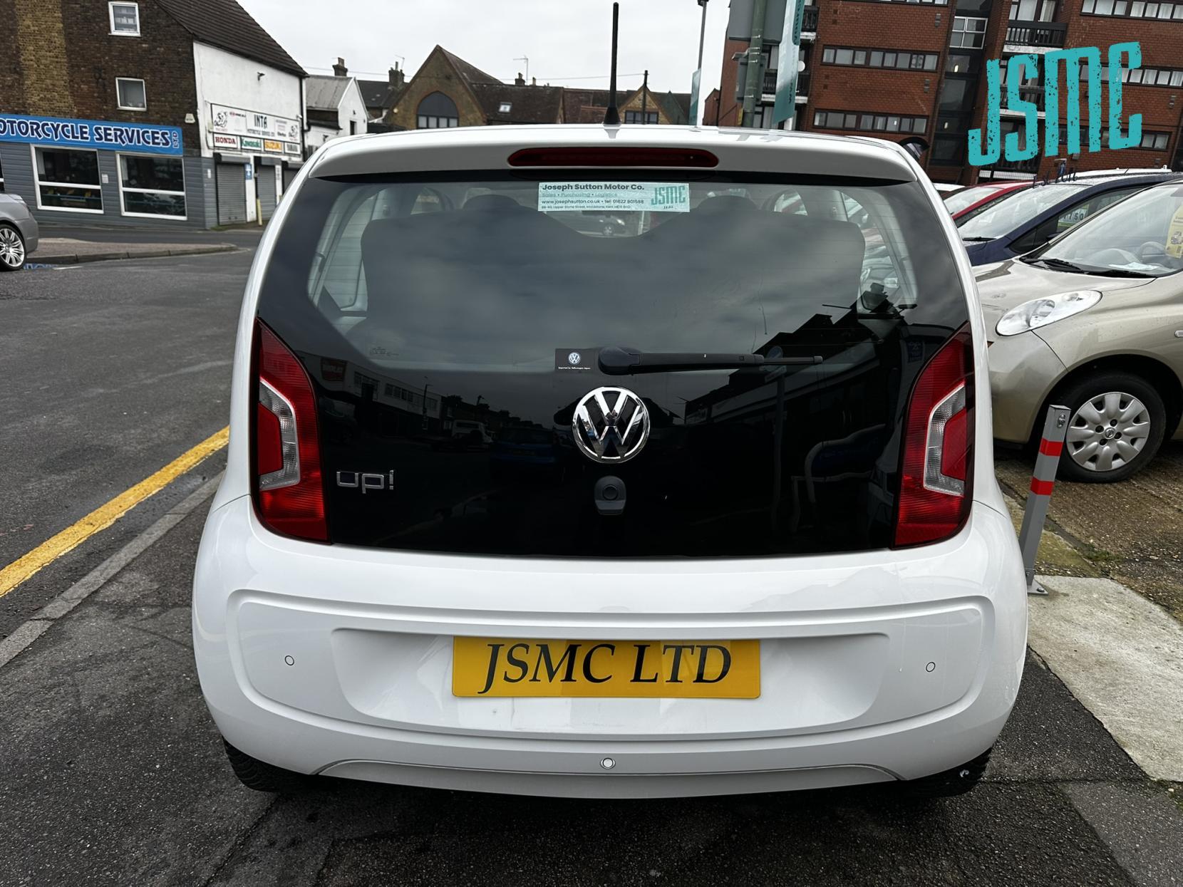 Volkswagen up! 1.0 Move up! Hatchback 3dr Petrol ASG Euro 5 (60 ps)