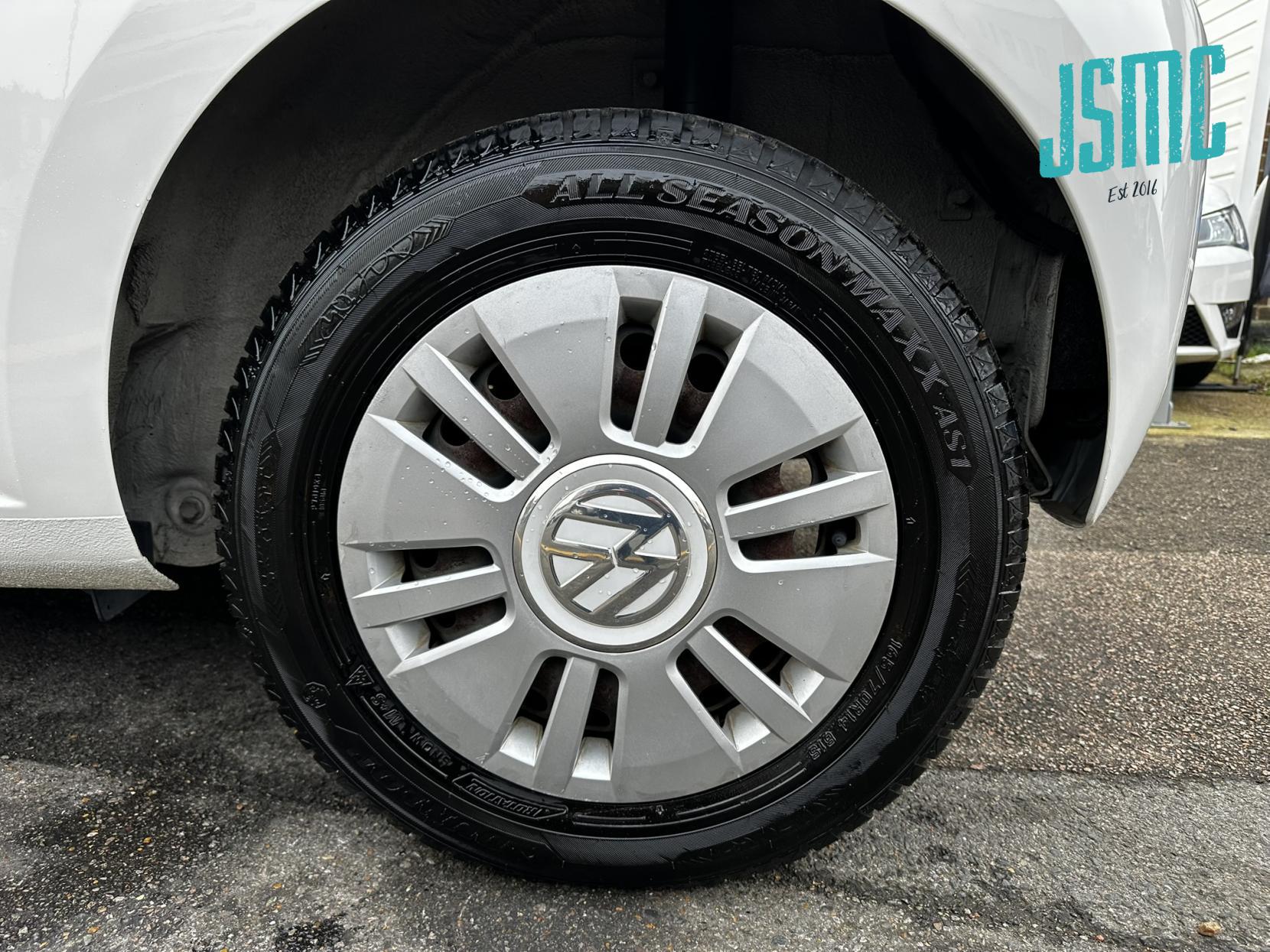 Volkswagen up! 1.0 Move up! Hatchback 3dr Petrol ASG Euro 5 (60 ps)