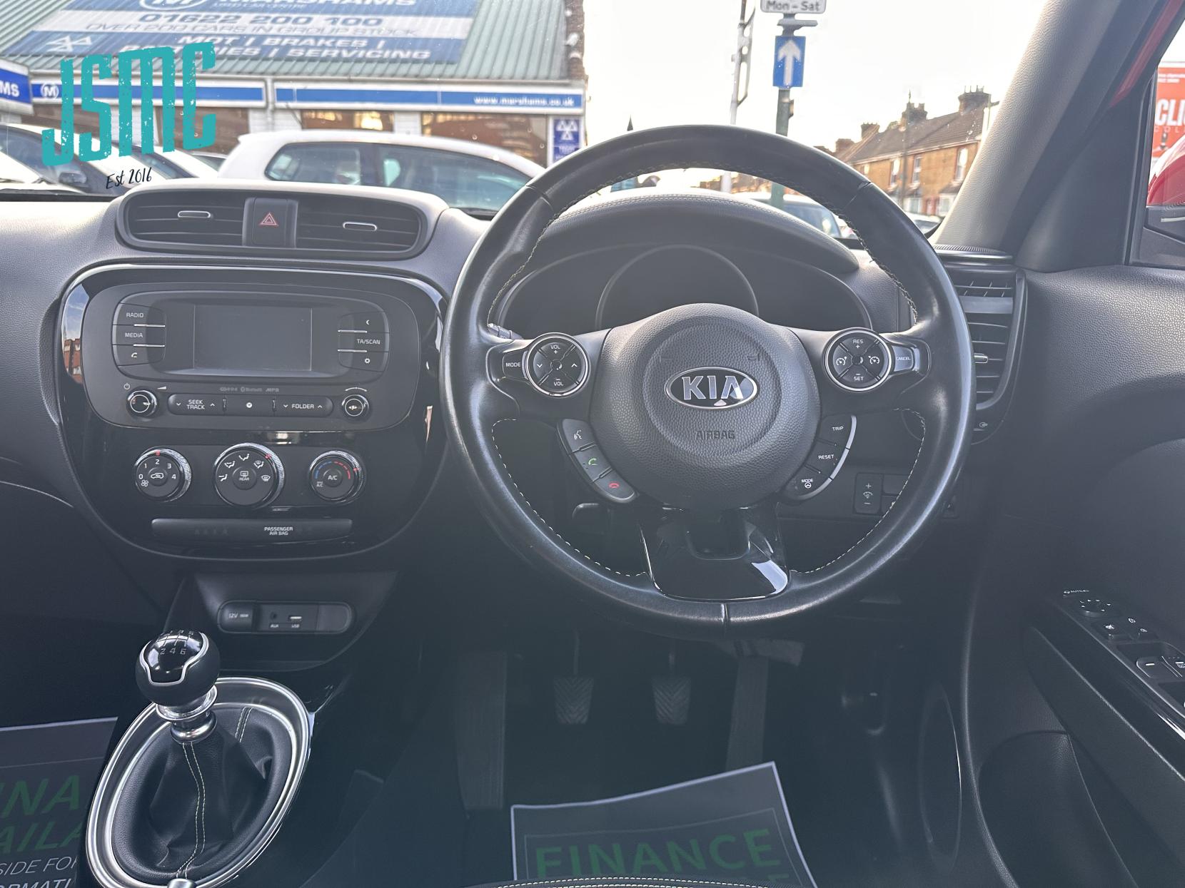 Kia Soul 1.6 GDi Connect SUV 5dr Petrol Manual Euro 5 (130 bhp)