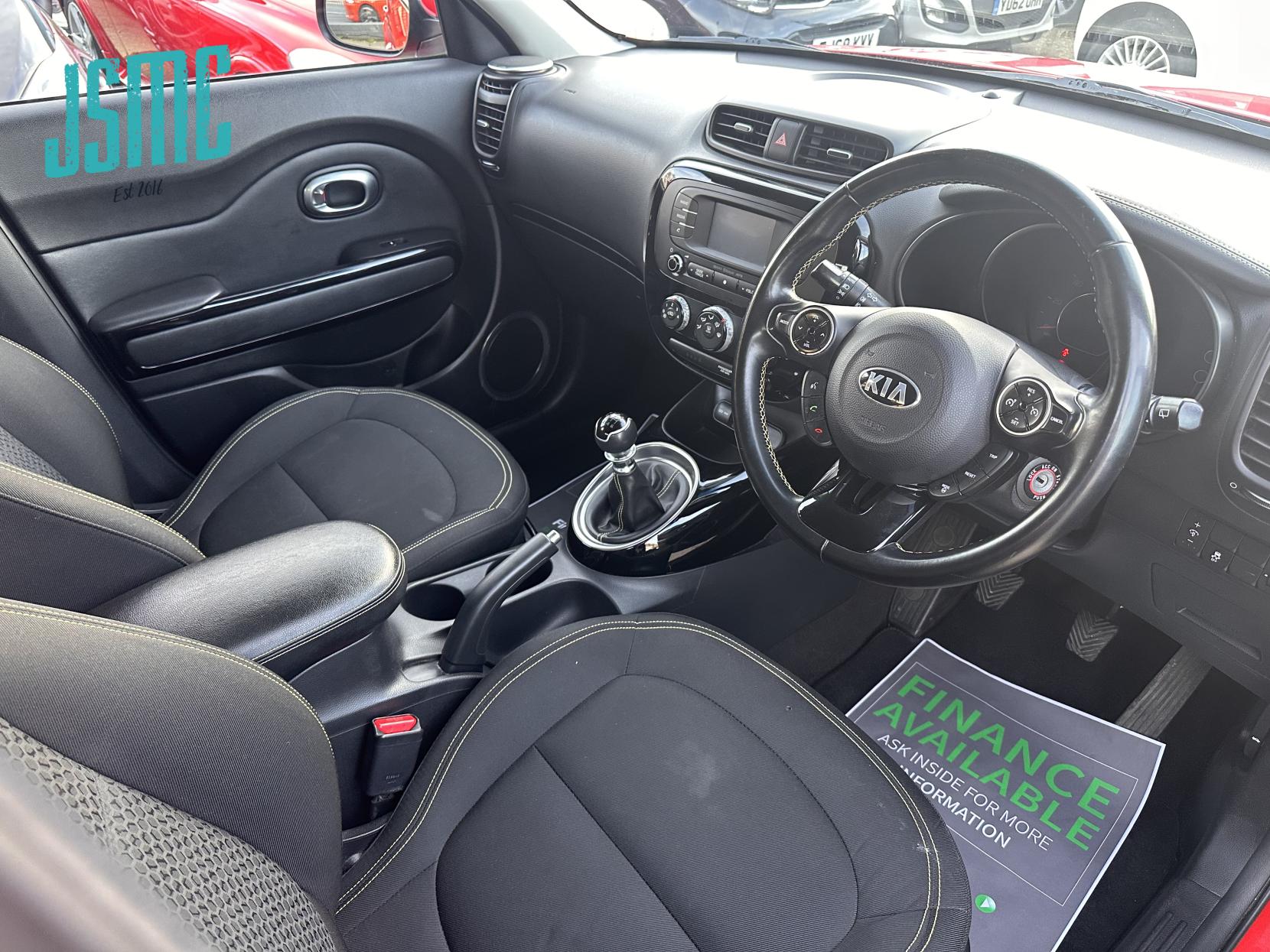 Kia Soul 1.6 GDi Connect SUV 5dr Petrol Manual Euro 5 (130 bhp)