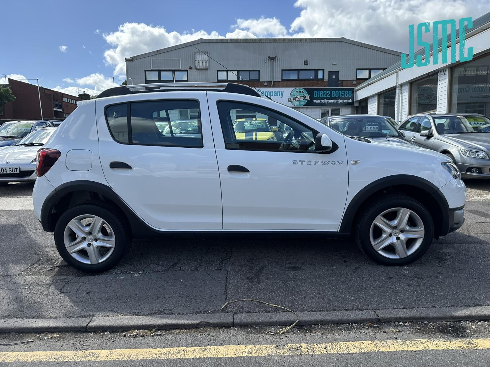 Dacia Sandero Stepway 0.9 TCe Ambiance Hatchback 5dr Petrol Manual Euro 6 (s/s) (90 ps)