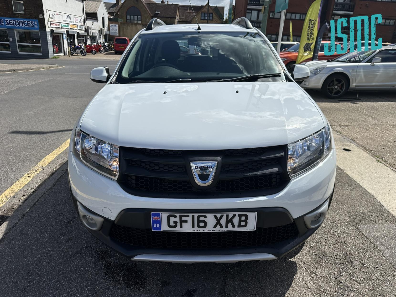 Dacia Sandero Stepway 0.9 TCe Ambiance Hatchback 5dr Petrol Manual Euro 6 (s/s) (90 ps)