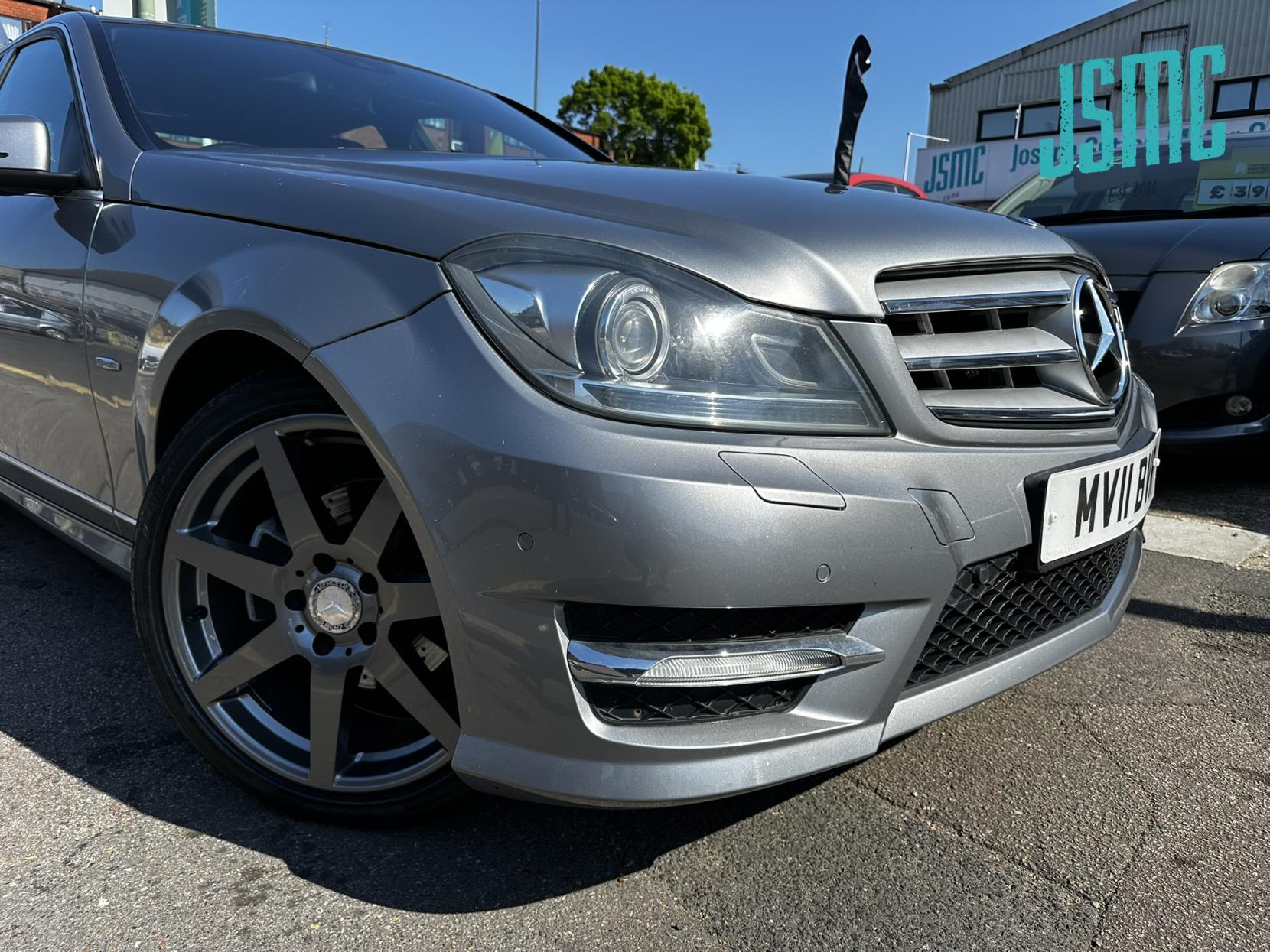 Mercedes-Benz C Class 2.1 C250 CDI BlueEfficiency Sport Saloon 4dr Diesel G-Tronic+ Euro 5 (s/s) (204 ps)