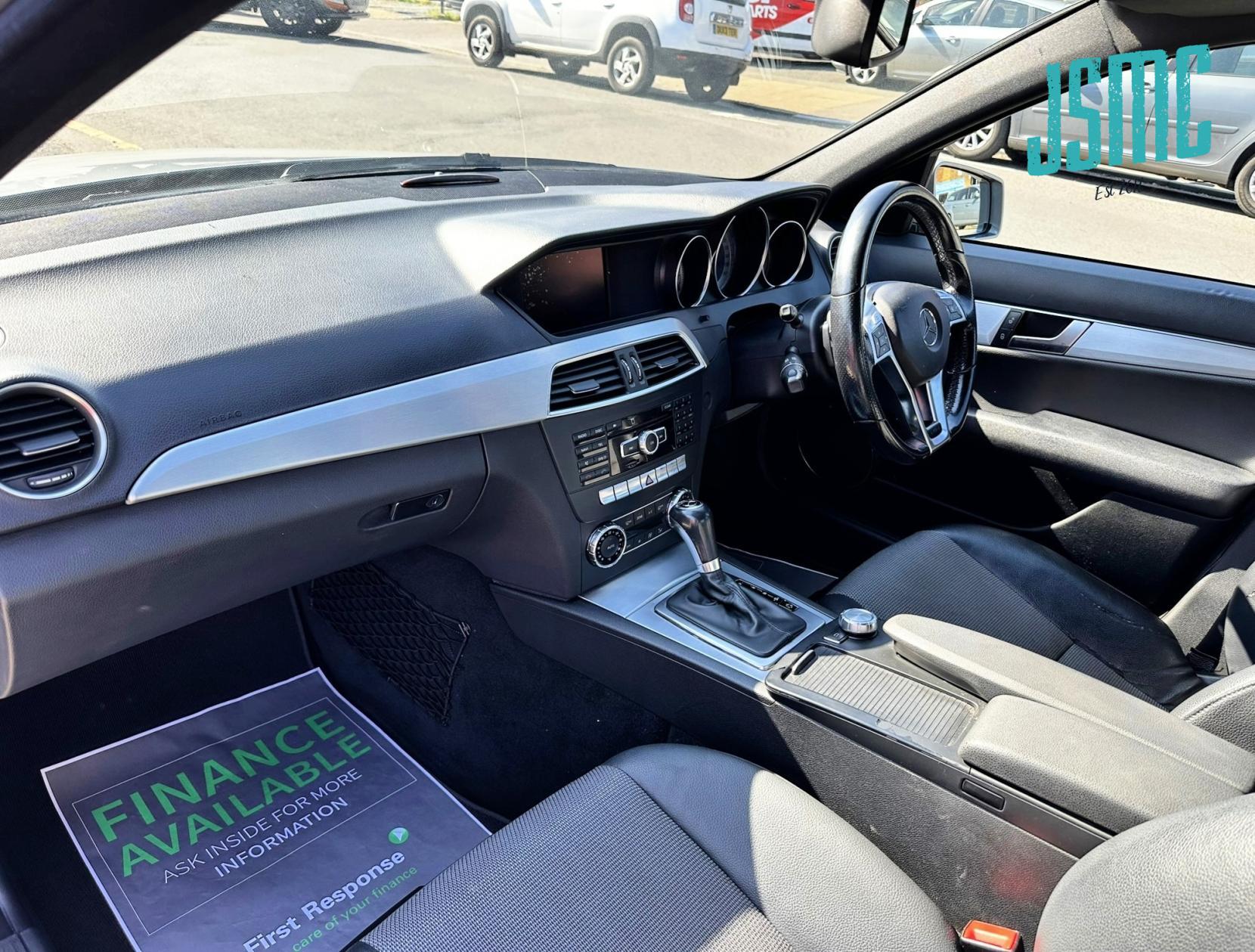 Mercedes-Benz C Class 2.1 C250 CDI BlueEfficiency Sport Saloon 4dr Diesel G-Tronic+ Euro 5 (s/s) (204 ps)